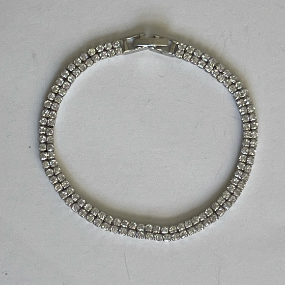 Jewelry - New Luxury 925 Sterling Silver Tennis Bracelet Bangle